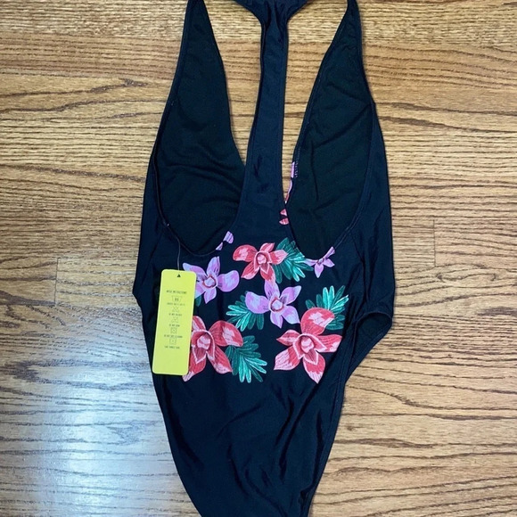 Black floral print high leg T-back Swimsuit Sz: M - Picture 4 of 5